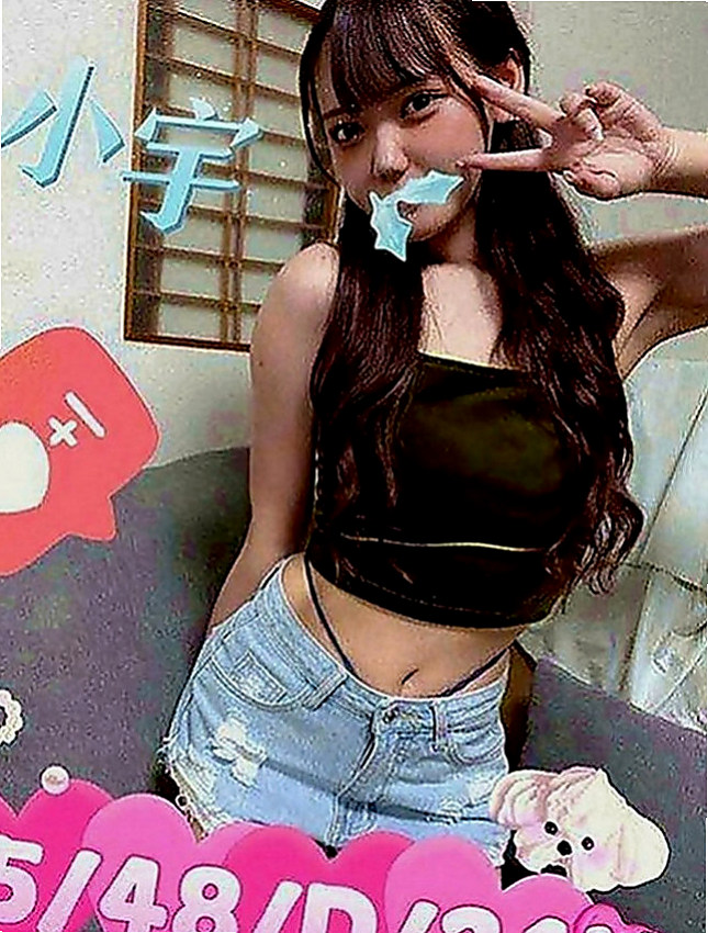烏日叫茶：梧桐 |直播女生|166cm|46kg|E罩杯|20歲|偷嘗禁果 家裡管教比較嚴格    配合度高 騷氣中帶點小可愛